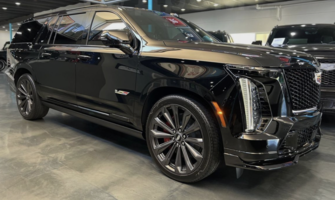 Cadillac Escalade V, 2025 год, 33 000 000 рублей, 1 фотография