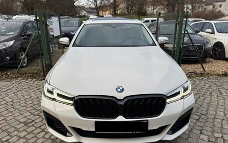 BMW 5 серия, 2022 год, 3 560 000 рублей, 1 фотография