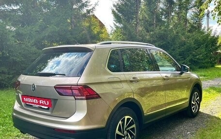 Volkswagen Tiguan II, 2019 год, 1 950 000 рублей, 5 фотография