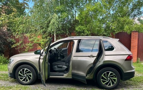 Volkswagen Tiguan II, 2019 год, 1 950 000 рублей, 11 фотография