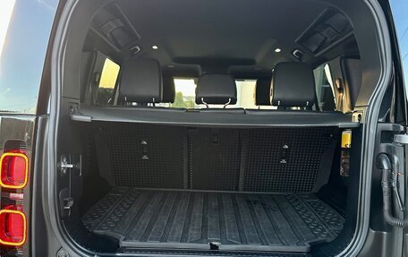 Land Rover Defender II, 2020 год, 7 000 000 рублей, 4 фотография