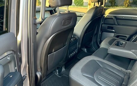 Land Rover Defender II, 2020 год, 7 000 000 рублей, 9 фотография