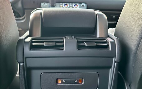 Land Rover Defender II, 2020 год, 7 000 000 рублей, 10 фотография