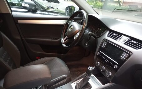 Skoda Octavia, 2017 год, 1 399 000 рублей, 2 фотография