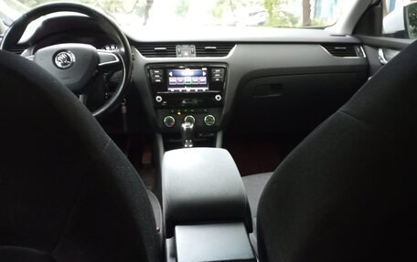 Skoda Octavia, 2017 год, 1 399 000 рублей, 8 фотография
