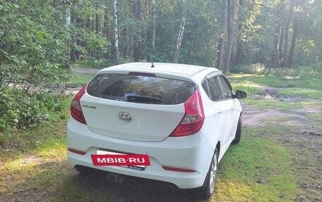 Hyundai Solaris II рестайлинг, 2016 год, 899 000 рублей, 4 фотография