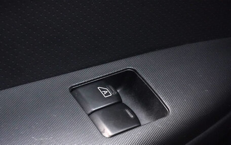 Nissan Note II рестайлинг, 2011 год, 612 000 рублей, 16 фотография