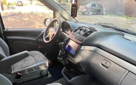 Mercedes-Benz Viano, 2004 год, 1 599 000 рублей, 25 фотография