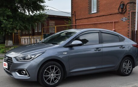Hyundai Solaris II рестайлинг, 2018 год, 1 230 000 рублей, 8 фотография