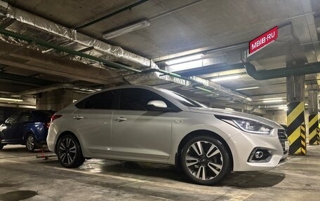 Hyundai Solaris II рестайлинг, 2018 год, 1 650 000 рублей, 5 фотография