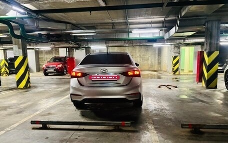 Hyundai Solaris II рестайлинг, 2018 год, 1 650 000 рублей, 7 фотография