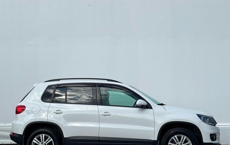 Volkswagen Tiguan I, 2012 год, 1 098 700 рублей, 13 фотография