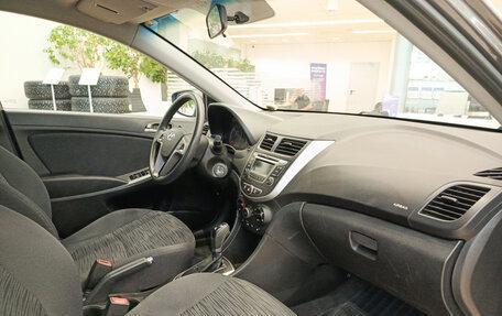 Hyundai Solaris II рестайлинг, 2015 год, 996 000 рублей, 13 фотография