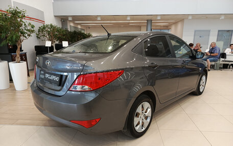 Hyundai Solaris II рестайлинг, 2015 год, 996 000 рублей, 6 фотография