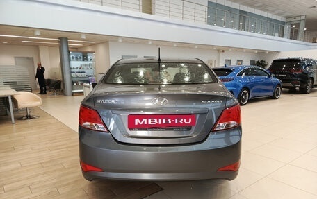 Hyundai Solaris II рестайлинг, 2015 год, 996 000 рублей, 7 фотография