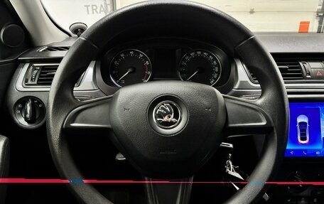 Skoda Rapid I, 2015 год, 997 000 рублей, 18 фотография