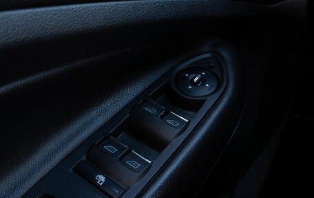 Ford Kuga III, 2016 год, 1 295 000 рублей, 11 фотография