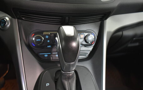 Ford Kuga III, 2015 год, 949 000 рублей, 11 фотография