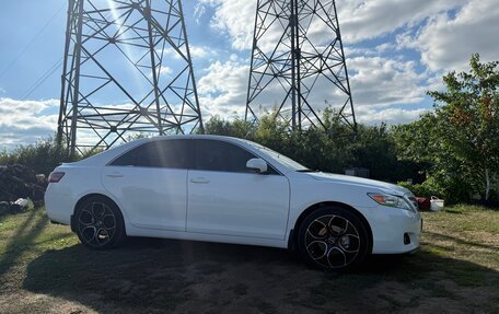Toyota Camry, 2011 год, 1 850 000 рублей, 6 фотография