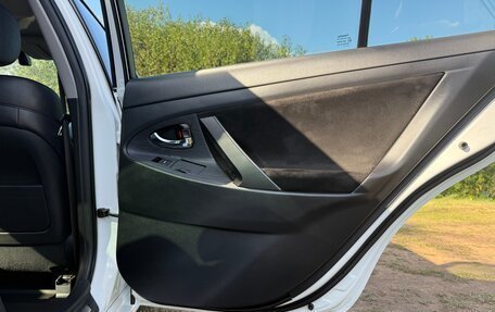 Toyota Camry, 2011 год, 1 850 000 рублей, 12 фотография