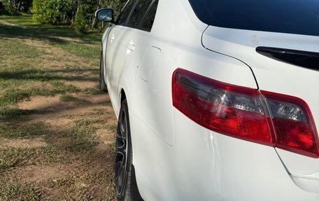 Toyota Camry, 2011 год, 1 850 000 рублей, 26 фотография