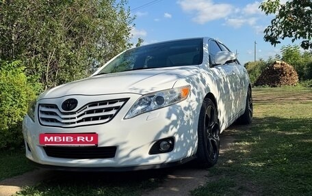 Toyota Camry, 2011 год, 1 850 000 рублей, 30 фотография