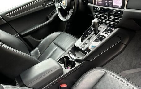 Porsche Macan I рестайлинг, 2022 год, 5 600 000 рублей, 9 фотография