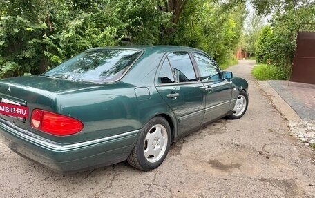 Mercedes-Benz E-Класс, 1999 год, 470 000 рублей, 6 фотография