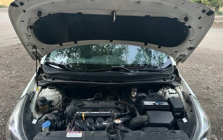 Hyundai Solaris II рестайлинг, 2015 год, 930 000 рублей, 13 фотография