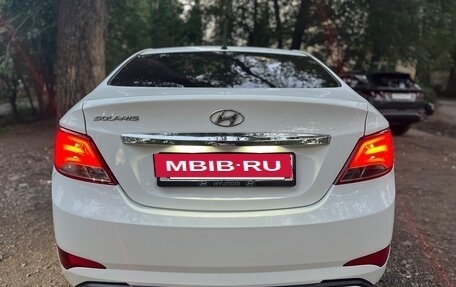 Hyundai Solaris II рестайлинг, 2015 год, 930 000 рублей, 14 фотография