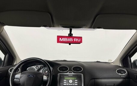 Ford Focus II рестайлинг, 2005 год, 395 000 рублей, 21 фотография