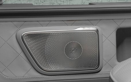 Mercedes-Benz V-Класс, 2025 год, 29 370 000 рублей, 38 фотография