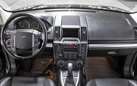 Land Rover Freelander II рестайлинг 2, 2010 год, 1 349 000 рублей, 14 фотография