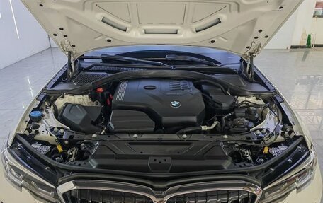 BMW 3 серия, 2020 год, 3 200 000 рублей, 3 фотография