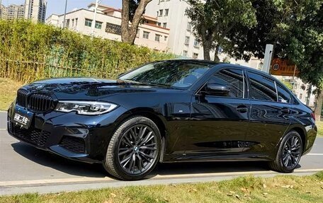 BMW 3 серия, 2022 год, 3 800 000 рублей, 2 фотография