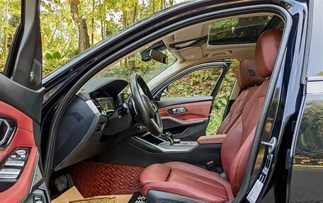 BMW 3 серия, 2022 год, 3 800 000 рублей, 8 фотография