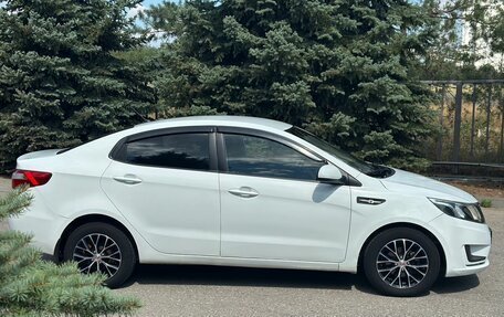 KIA Rio III рестайлинг, 2013 год, 823 000 рублей, 2 фотография