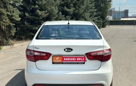 KIA Rio III рестайлинг, 2013 год, 823 000 рублей, 4 фотография