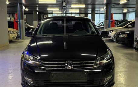 Volkswagen Polo VI (EU Market), 2015 год, 729 000 рублей, 2 фотография