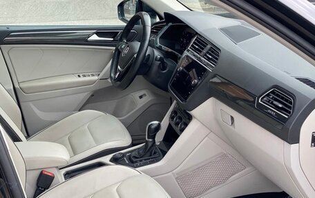 Volkswagen Tiguan II, 2018 год, 3 250 000 рублей, 5 фотография