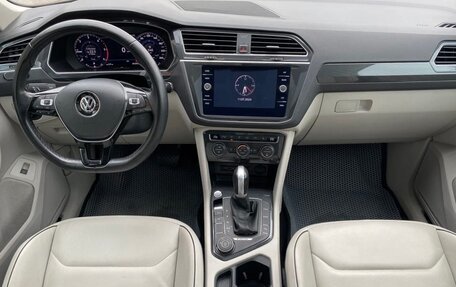 Volkswagen Tiguan II, 2018 год, 3 250 000 рублей, 7 фотография