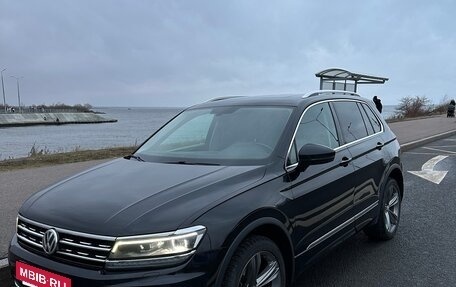 Volkswagen Tiguan II, 2018 год, 3 250 000 рублей, 3 фотография