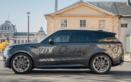 Land Rover Range Rover Sport, 2022 год, 11 220 000 рублей, 5 фотография