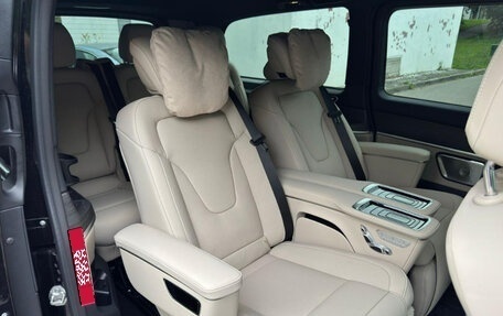 Mercedes-Benz V-Класс, 2025 год, 15 680 000 рублей, 14 фотография