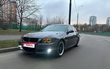 BMW 3 серия, 2005 год, 1 200 000 рублей, 3 фотография