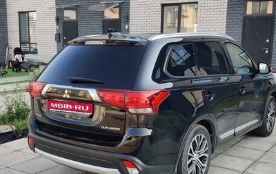 Mitsubishi Outlander III рестайлинг 3, 2018 год, 1 490 000 рублей, 1 фотография