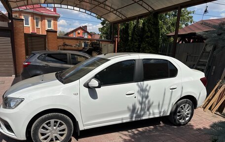 Renault Logan II, 2021 год, 1 130 000 рублей, 2 фотография