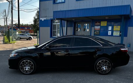 Toyota Camry, 2011 год, 1 350 000 рублей, 5 фотография