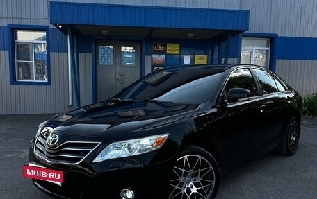 Toyota Camry, 2011 год, 1 350 000 рублей, 10 фотография