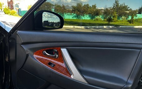 Toyota Camry, 2011 год, 1 350 000 рублей, 30 фотография